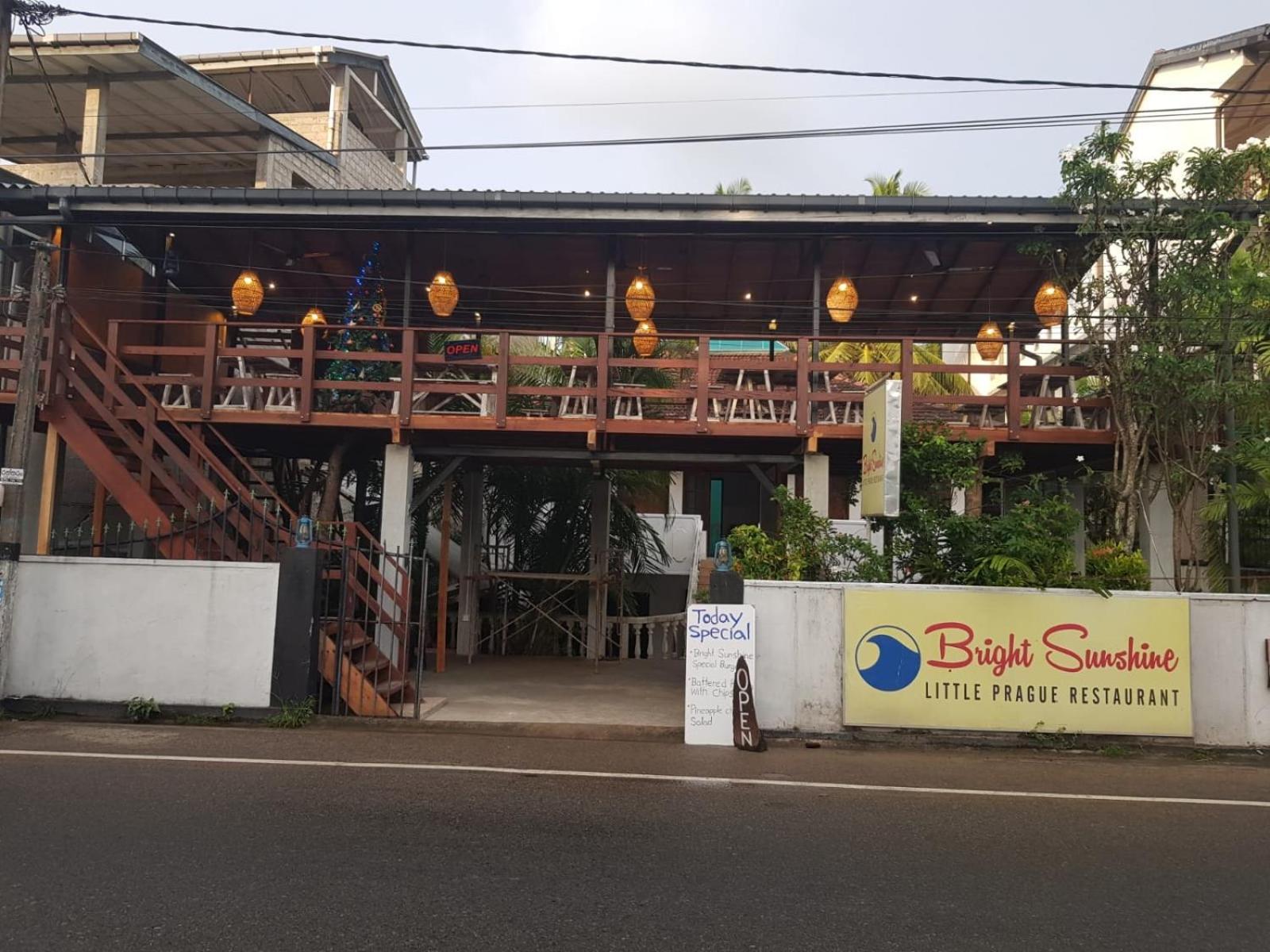 Bright Sunshine Hotel Hikkaduwa Exterior photo